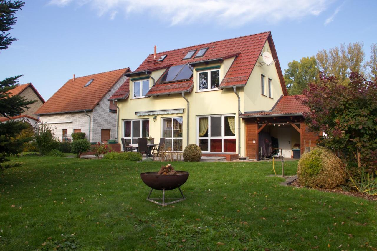 Ferienhaus Bogsi Müllrose 외부 사진